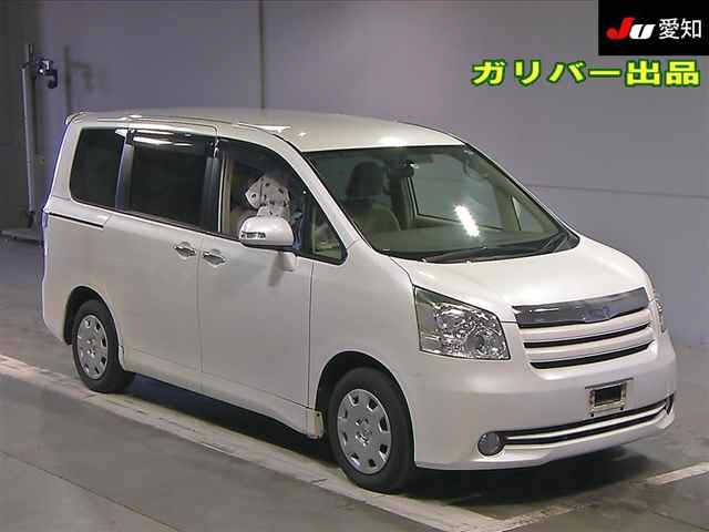 2009 TOYOTA NOAH X SMART EDITION